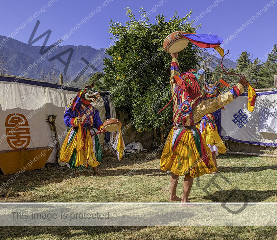 PXL_20241214_performance-at-Dorjes-house-signed-WP-888x768